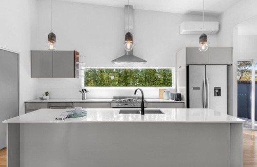 Cudmirrah Casa | Bamboo Beachhouse- heavenly escape to the Beach