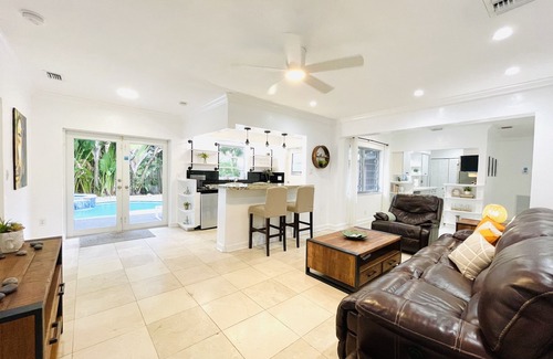 Dolphin Isles Casa | Bamboo House, Heated pool, Steps from the beach.