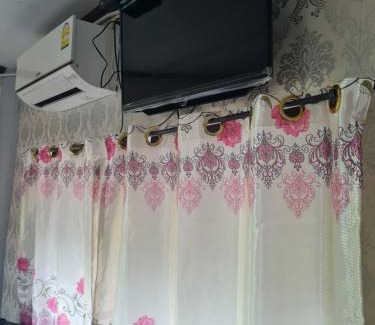 Nong Chaeng Hotel | Bamboo River House Kaengkrachan