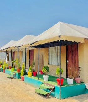 Kasauli Otro | Bambooz Bell cottage and camps I Kasauli I Lake View & Trekking