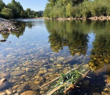 Anduze Apartamento | Bambou lodge anduze, les pieds dans l'eau