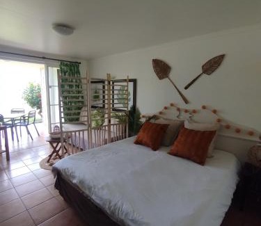 Sainte-Luce Apartamento | Bambou Suite vue mer à 50 m de la plage et de la piscine