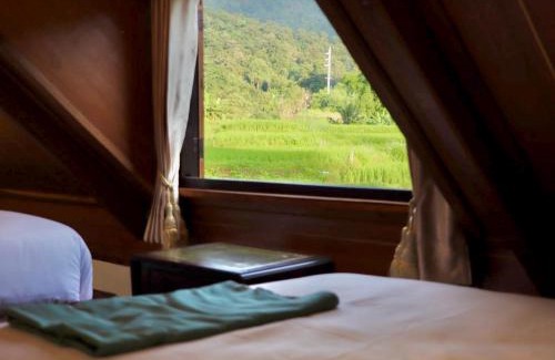 Pangmapha Casa | Ban Kaew Mo Ra Glamping & Restaurant