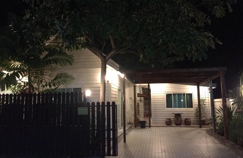 Hat Chao Samran Casa | Ban Pak Pon
