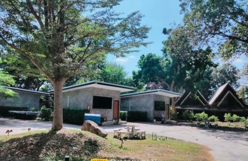 Hang Dong Hotel | Ban Suan Lung Mike