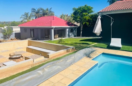 Greater Johannesburg Metropolitan Area Cabaña | Banana island guest cottage