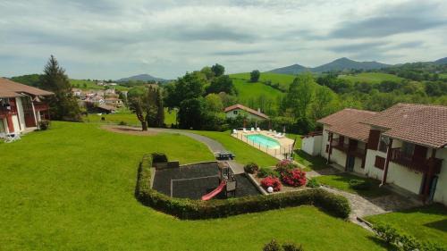 Souraide Apartamento | BANCA Piscine Vue Montagnes