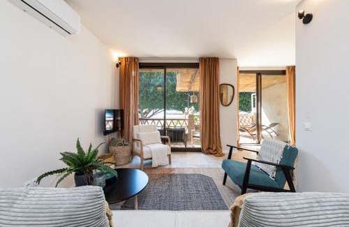 Playas del Palo Apartamento | Banda del Mar Suites by Solaga Holiday Homes