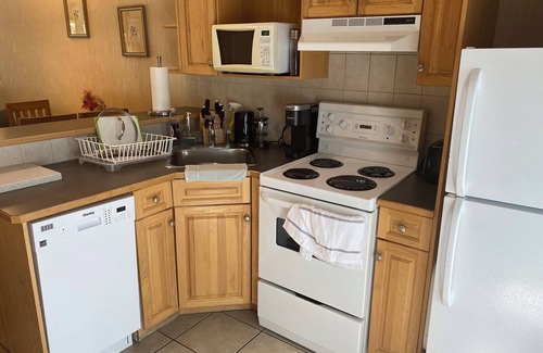 Harvie Heights Casa | Banff Beautiful Townhouse free parking at the foot of Rocky Mountains