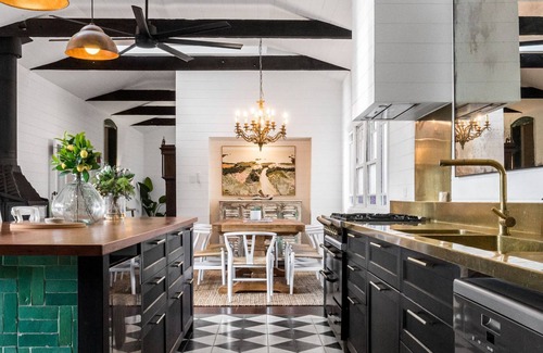 Bangalow Casa | Bangalla Bangalow - a prestigious home nestled within a private compound