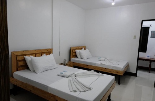 Coron Town Proper Casa | Bangles Homestay