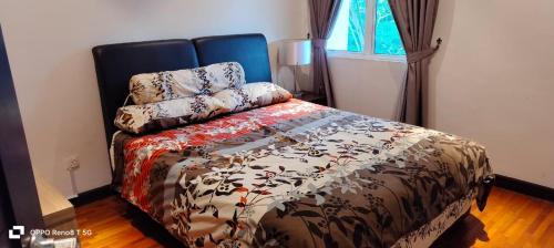 Pantai Dalam Casa | Bangsar South @ Taman Pantai Prima cosy room in a double storey spacious comfortable homestay