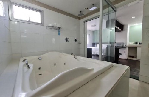 Sao Luiz Apartamento | Banheira de Imersão na Lagoa da Pampulha