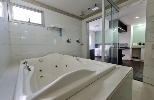 Sao Luiz Apartamento | Banheira de Imersão na Lagoa da Pampulha