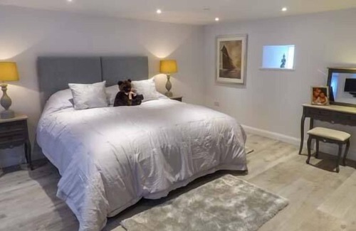 Bakewell Cabaña | Bank House Mews