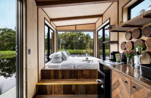 Kangaroo Valley Casa | Banksia -designer Tiny Home W Stunning Dam Views