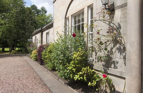 Livingston Hotel | Bankton Rooms & Lodges