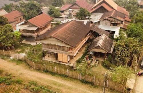 Nam Bak Casa | Banlue handicraf center and home stay