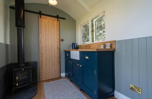 Ballymoney Otro | Bannfield shepherds hut