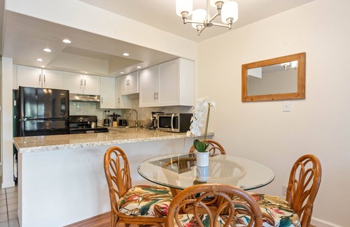 Nawiliwili Condominio | Banyan Harbor #F71, Walk to Beach, Wifi, AC, Pool, Parking, Laundry