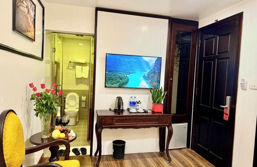 Long Bien Hotel | Bao Anh Hotel