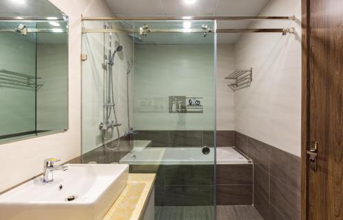 Dich Vong Hau Hotel | Bao Hung Hotel & Apartment - Tran Thai Tong
