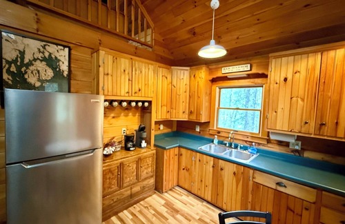 Salsbury Cove Cabina | Bar Harbor Cabin Minutes to Downtown and Acadia National Park