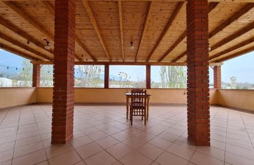 Kamez Casa | Bar Kafe Pjetri Guest House