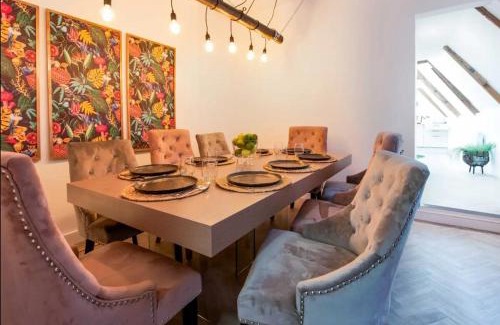 Barbican Casa | Barbican's Luxurious Townhouse