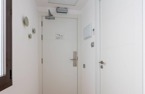 Sarria Apartamento | Barcelona C. de Fontcoberta | Budget Single Room