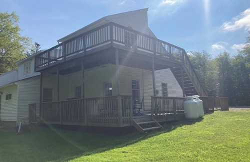 Granville Summit Apartamento | Barclay Mountain Lodge unit 3 in Monroeton, Pa.