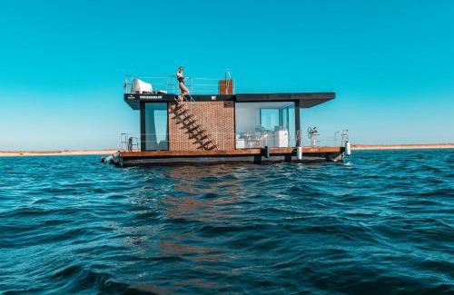 Fuseta Alquiler De Eote | Barco Casa Fuzeta