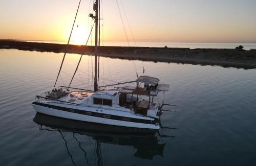 Fuseta Alquiler De Eote | Barco Casa Fuzeta