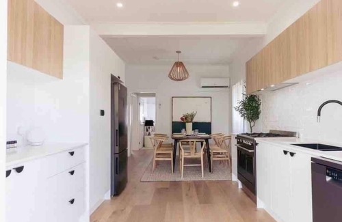 Bardon Casa | Bardon Luxe 3 bed 2 bath + pool