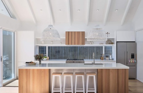 Avalon Beach Casa | Bareena by Beach Stays