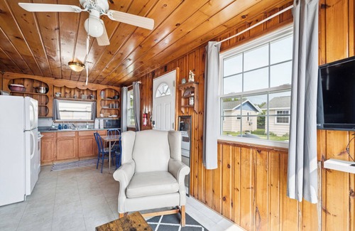 Oscoda Cabina | Barefoot Beach Resort