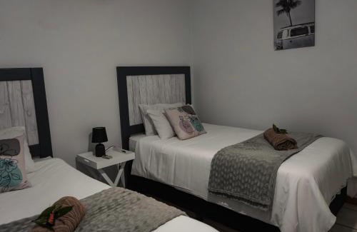 Jeffreys Bay Casa | Barefoot Dreams 13A