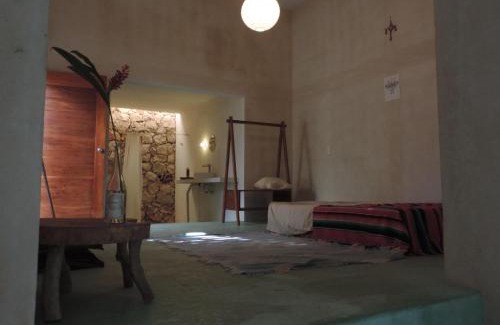 Macario Gomez Casa | barefoot jungle studios