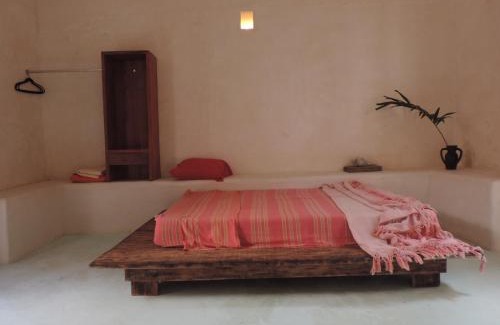 Macario Gomez Casa | barefoot jungle studios