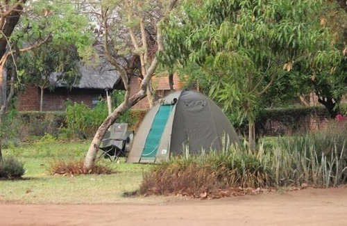 Chitedze Alquiler De RV | Barefoot Lodge and Safaris - Malawi - Campsite