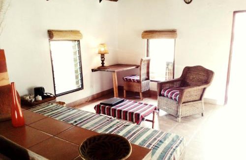 Chitedze Cabina | Barefoot Lodge and Safaris - Malawi