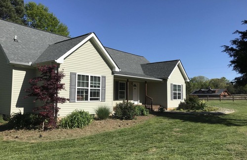 Tryon Casa | Ofertas de viviendas a minutos del Centro Ecuestre Internacional de Tryon