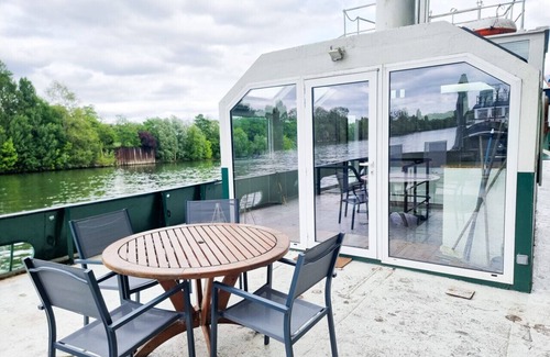 Le Port-Marly Alquiler De Eote | Barge 120 m2 on the banks of the Seine, quiet and green