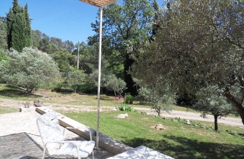 Barjols Casa | Barjols - Villa Équipée 2 à 8 Pers / 2000 m² Jardin