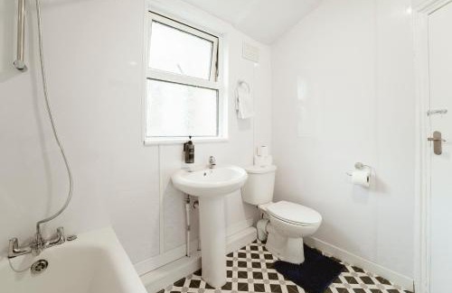 Barking Casa | Barking Cosy Double Rooms