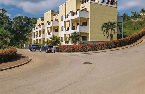 Coxen Hole Apartamento | Barmel Apartments