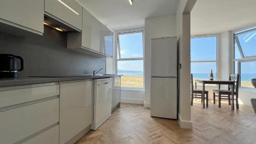 Barmouth Apartamento | Barmouth Beach Front Apartments