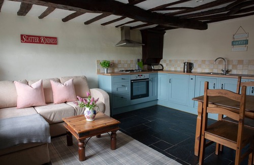 Bude Cabaña | Barn Conversion With Indoor Swimming Pool In Stunning Rural Location Near Ocean