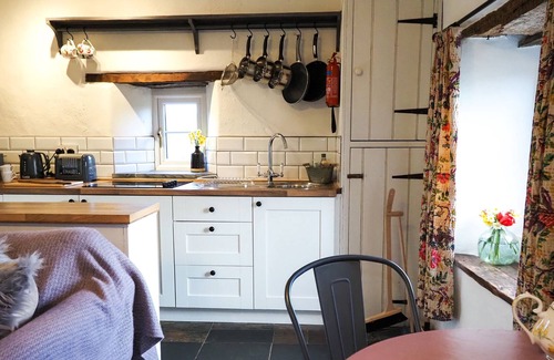 Pelynt Cabaña | BARN COTTAGE, romantic, character holiday cottage in Pelynt
