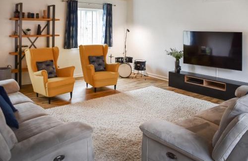 Rackheath Casa | Barn Court